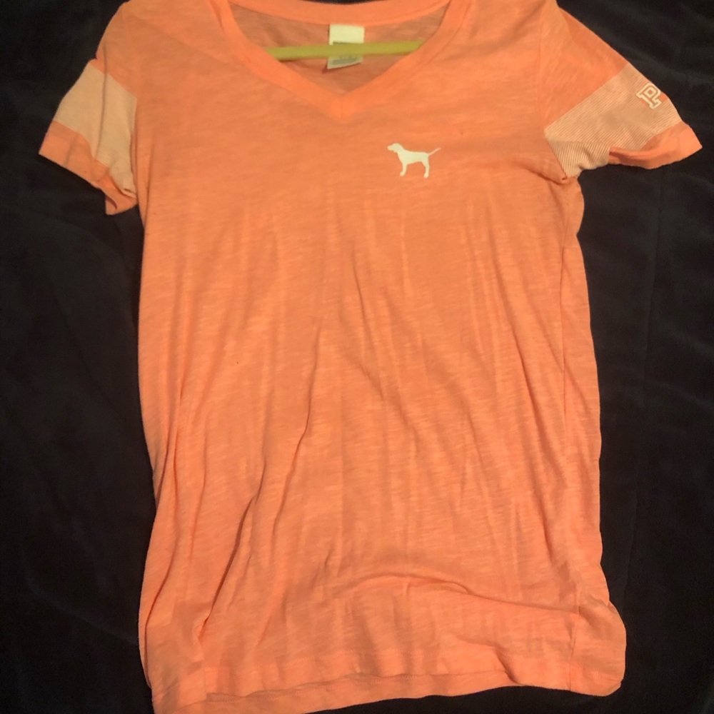 pink shirt